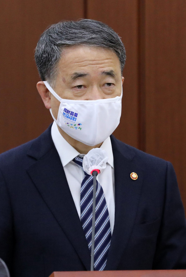 박능후 보건복지부 장관 / 사진=[뉴시스]