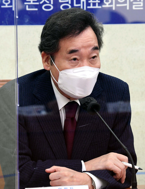 이낙연 더불어민주당 대표가 14일 오전 서울 여의도 국회에서 열린 국난극복 K-뉴딜위원회 국난국복본부 점검회의에서 발언을 하고 있다. 2021.01.14 / 사진=[공동취재사진]