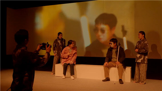 ⓔ메이킹-배리어프리 온라인 실험과정 ‘브레이크:BREAK’의 한 장면