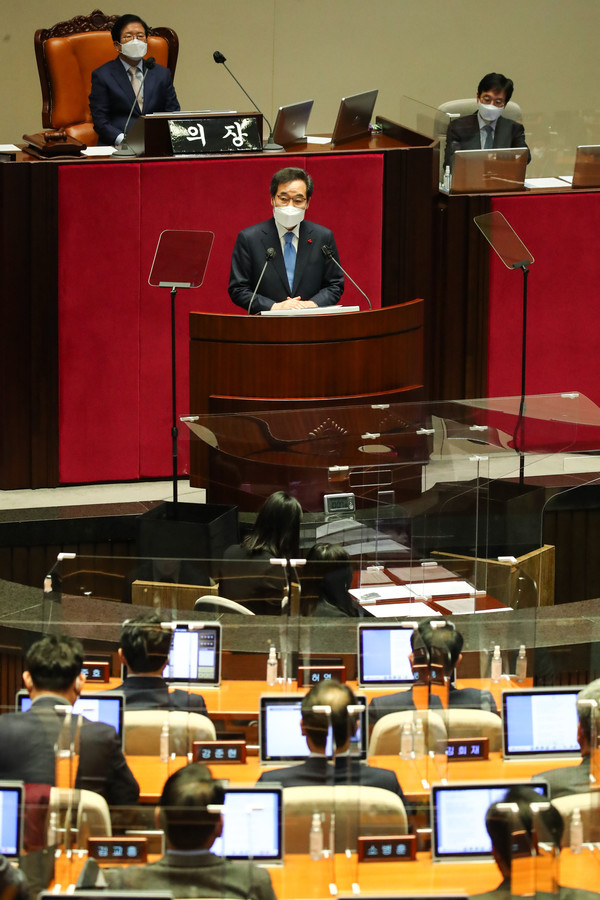 이낙연 더불어민주당 대표가 2일 오전 서울 여의도 국회에서 열린 본회의에서 교섭단체 대표연설을 하고 있다.2021.02.02 / 사진=[공동취재사진]