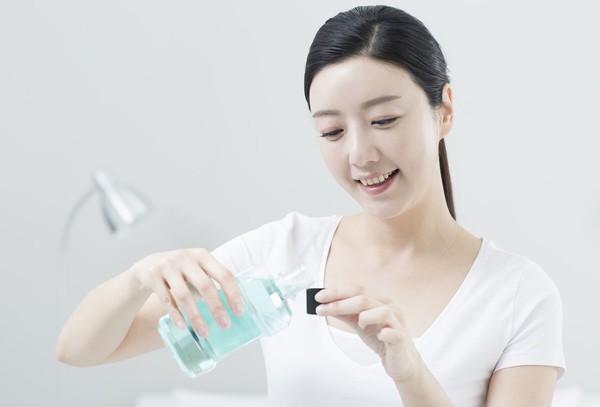 찬바람에 건조한 실내 공기까지 겨울철 구강 피부 안구 건강 지키는 홈케어 방법