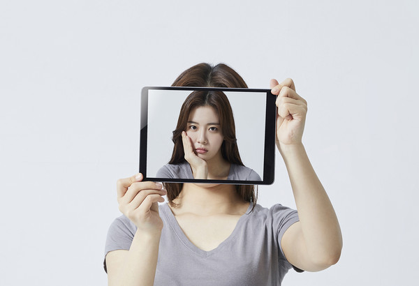 ‘온택트하세요’ 달라진 졸업입학 시즌 풍경