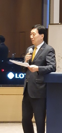 중국 칭화대학 한국캠퍼스 이명선 이사장.