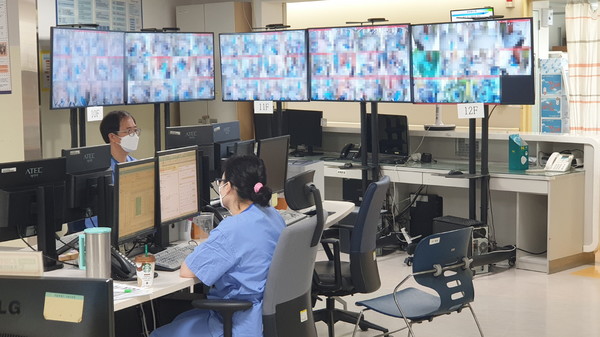 서울의료원 코로나19 종합상황실1