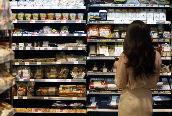 지난 17일 서울 이마트24 편의점 / 2021.08.17