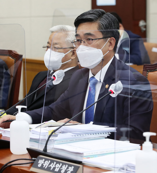 9일 서울 여의도 국회에서 열린 국방위원회 전체회의에서 서욱 국방부 장관이 질의에 답변하고 있다.2021.11.09 / 사진=[공동취재사진]