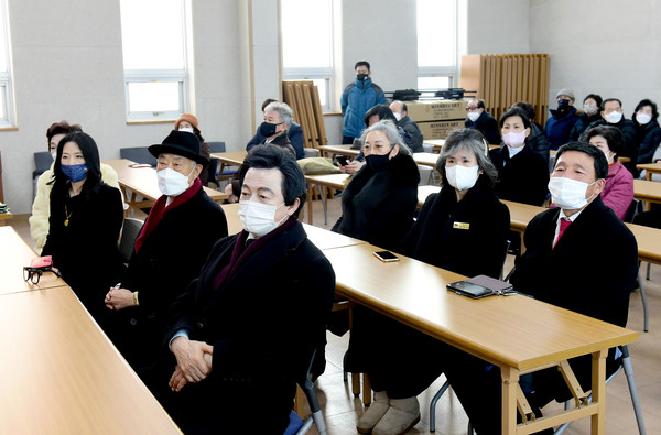 허경영 후보 4ㆍ19 민주 혁명기념관에서. (사진=박재헌 기자)