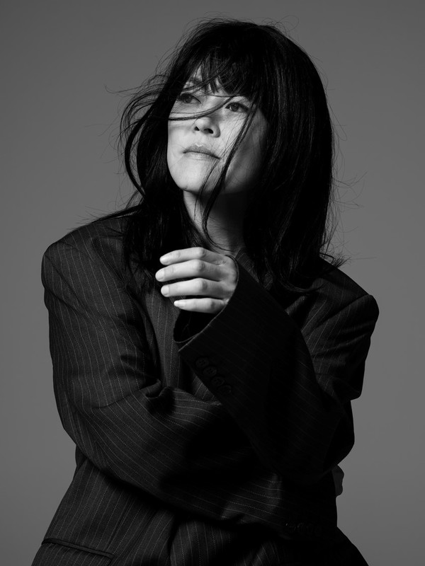 라비니아_마이어_프로필 [자료 = 소니뮤직]