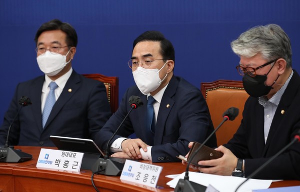 박홍근 더불어민주당 원내대표가 20일 서울 여의도 국회에서 열린 비상대책위원회의에서 발언하고 있다. 2022.04.20 / 사진=[공동취재사진]