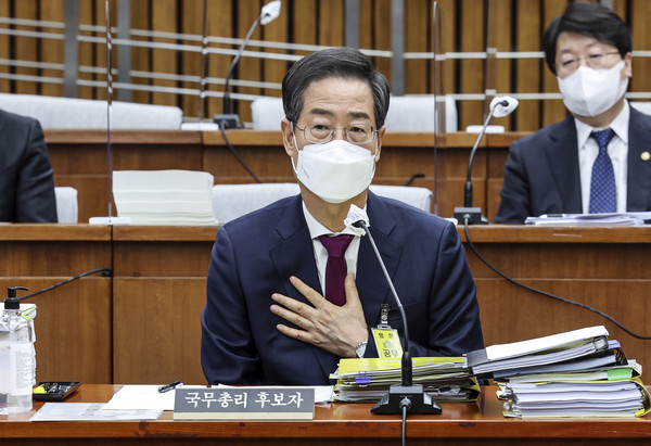 한덕수 국무총리 후보자가 3일 서울 여의도 국회에서 열린 인사청문회에 출석해 의원들의 질의에 답변하고 있다.2022.05.03 / 사진=[공동취재사진]