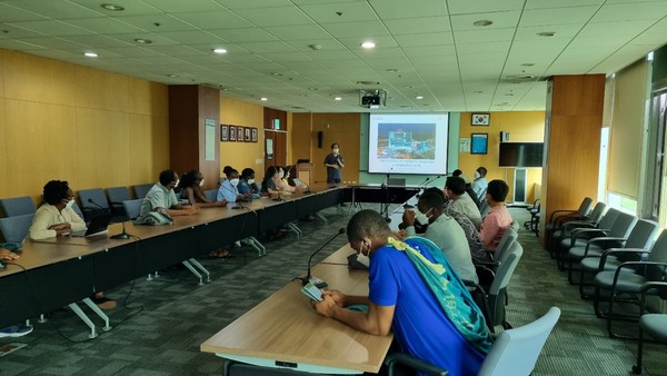 서울의료원, 해외 보건부 연수생에 코로나19 대응 노하우 전수 자료사진