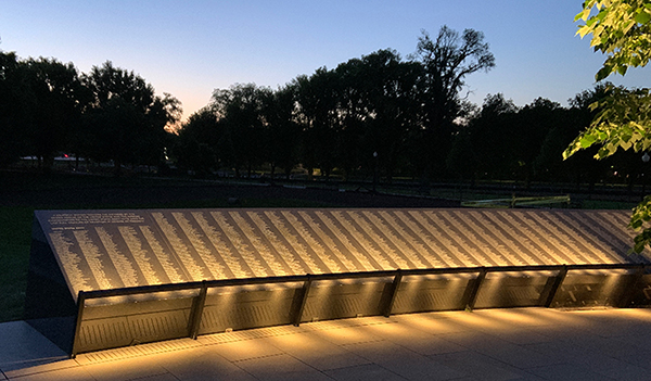 미국 워싱턴 추모의 벽 (사진 = 국가보훈처 제공)