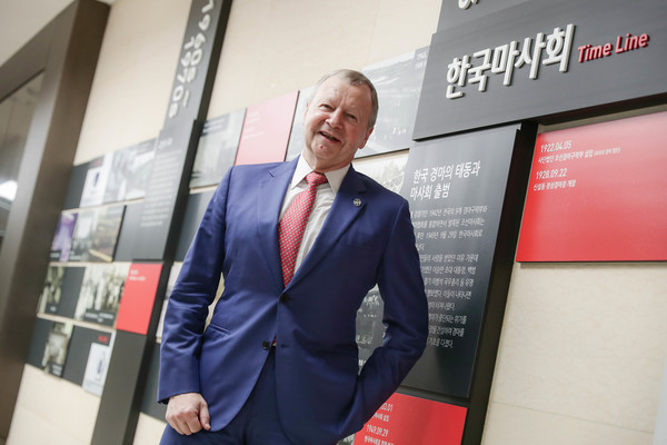 19년 서울경마공원을 찾은 윈프리드 국제경마연맹 의장