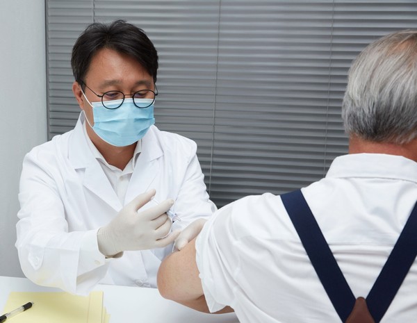 (사진제공) 사노피 박씨그리프테트라주_접종컷