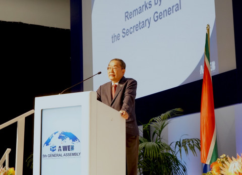 - 위 사진: 국회 사무처 출신 장인식 지방의회연구소 겸임교수가 A-WEB 제3대 사무총장에 취임했다