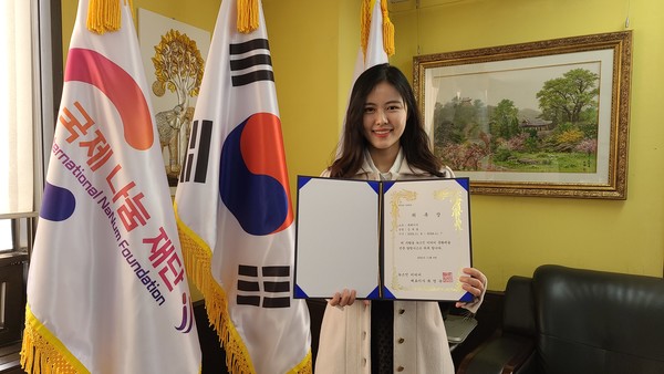 8일 뉴스인 미디어 문화예술 전문 칼럼니스트로 위촉된 김새봄 큐레이터. (사진=정경호 기자)