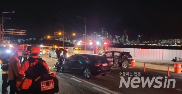 지난해 4월 7일 발생한 세종시 금강보행교 교통사고(사진 출처 네이버)