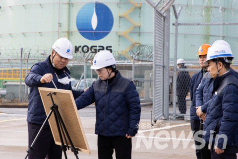 최연혜 가스공사 사장, 통영 LNG 생산기지 현장 안전 점검