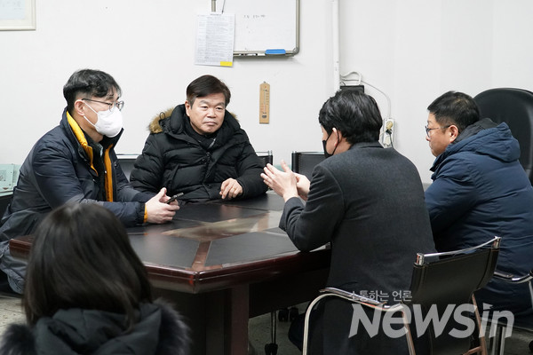 청량리 미주아파트 입주자대표 만난 이필형 동대문구청장