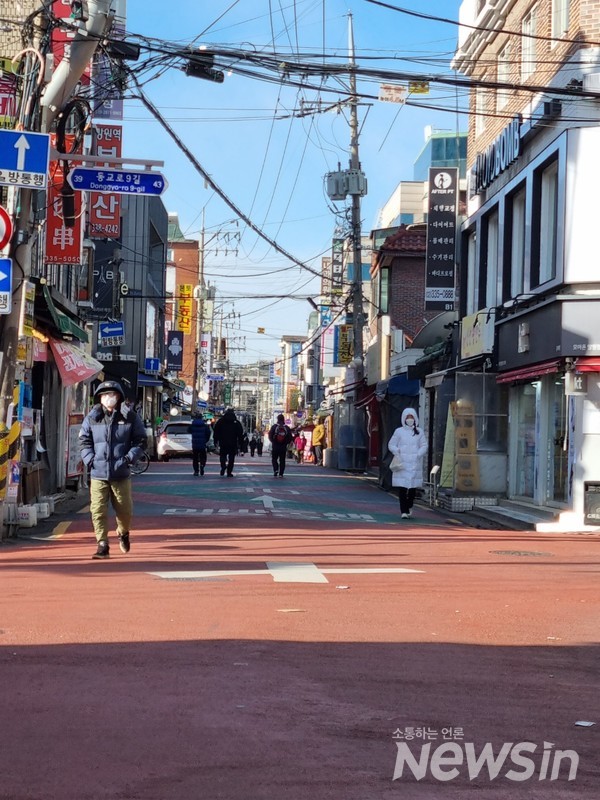 한파중 한파 40대 일자리... 5년간 전 연령대 중 '40대'만 고용률 악화