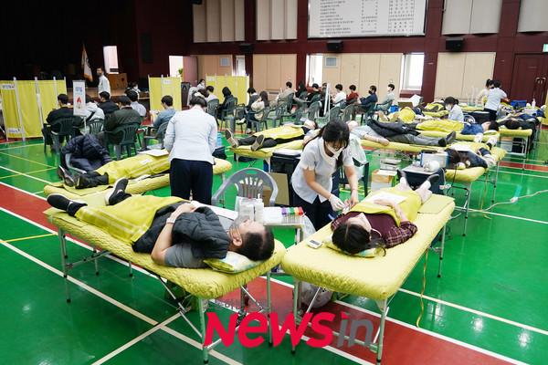 동대문구청, 기간제근로자와 사회복무요원 포함한 직원 총 217명 자발적 헌혈 참여로 생명 나눔 실천