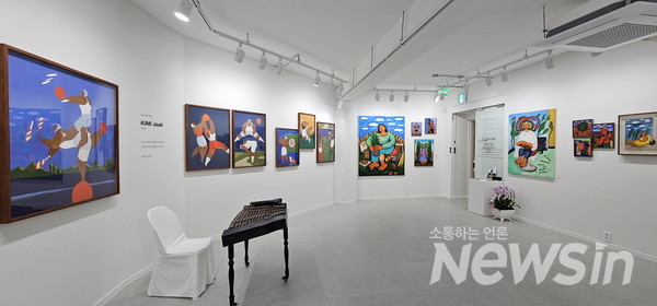 사월(沙月)갤러리 제2전시관 전시(사진=정경호 기자)