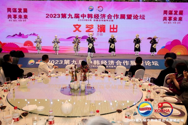 중국팀 축하공연.