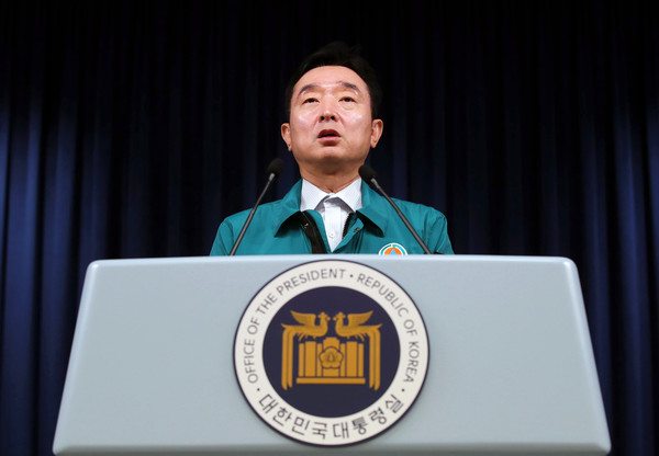 이도운 대통령실 대변인이 24일 오후 서울 용산 대통령실 청사에서 현안 관련 브리핑을 하고 있다. 2023.08.24.