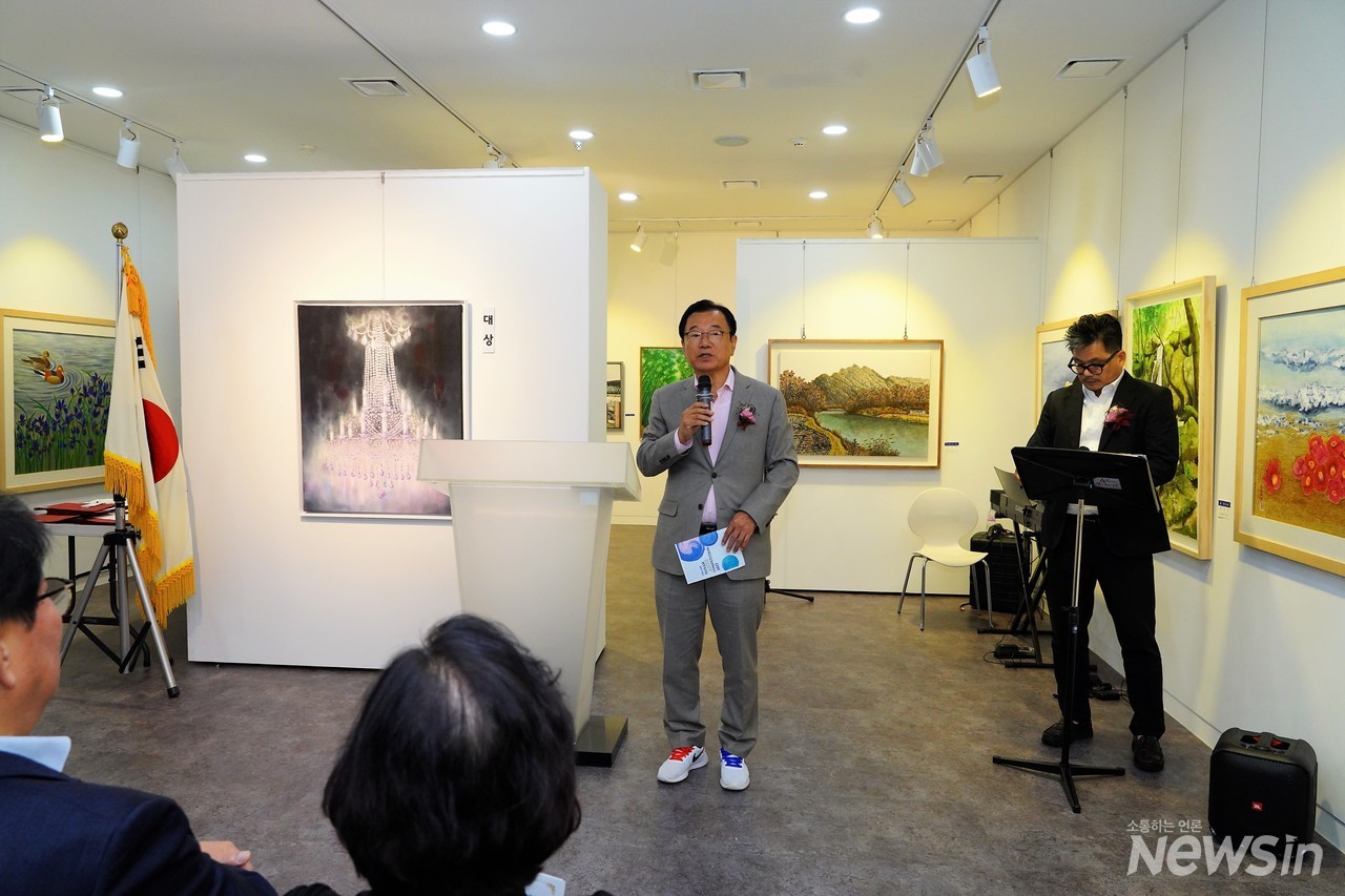 축사는 하고 있는 이현재 하남시장