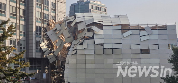 서울 종로결찰서 붕괴 사고 현장(사진=정경호 기자)
