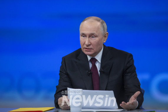 ▲블라디미르 푸틴 러시아 대통령이 지난해 12월 14일 러시아 모스크바에서 열린 국민과의 대화 '올해의 결과' 행사 중 발언하고 있다. (사진=신화통신)