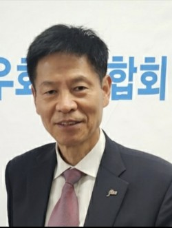 이병오 도전한국인본부 공동대표(목사/전 농협지점장).