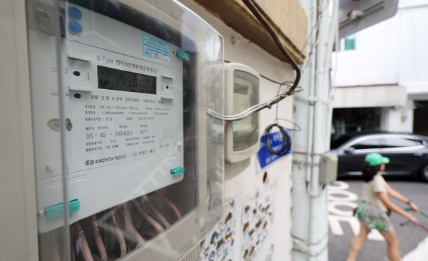 사진은 28일 서울 시내 건물의 전기계량기 모습. 2024.07.28.