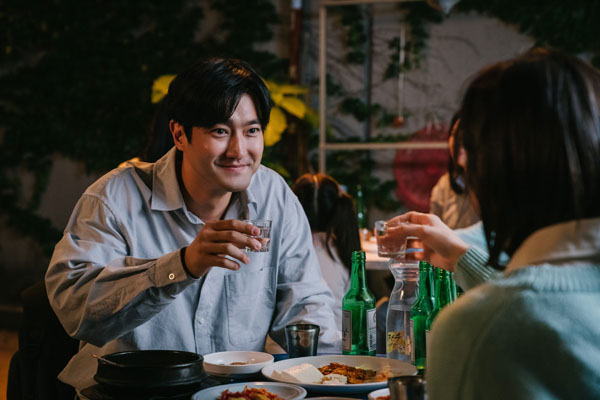 코미디 영화 ‘동화지만 청불입니다’ 배우 최시원