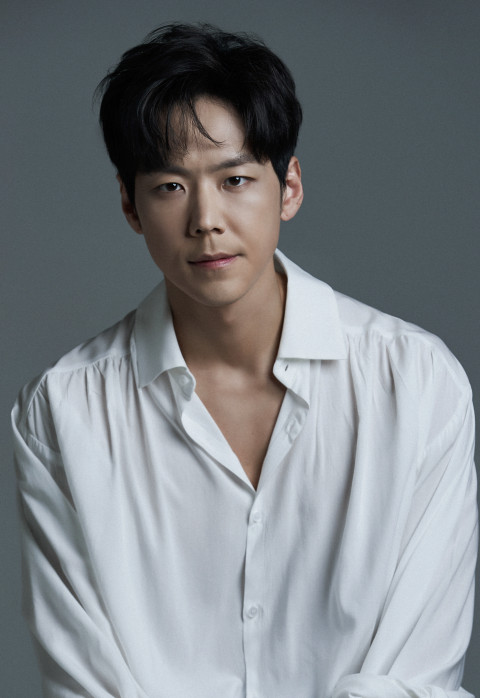 사진: 뮤지컬 배우 '카이'