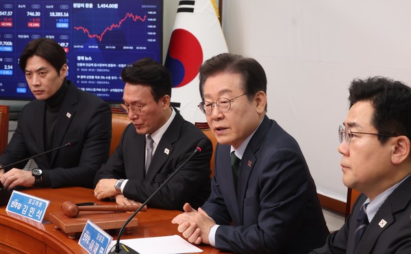 이재명 더불어민주당 대표가 5일 오전 서울 여의도 국회에서 열린 최고위원회의에서 발언을 하고 있다. 2025.03.05.