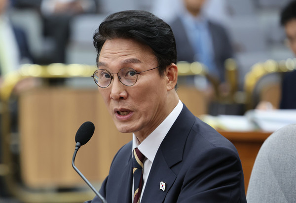 김민석 국무총리 후보자가 25일 서울 여의도 국회에서 열린 인사청문회에서 질문에 답하고 있다. 2025.06.25.