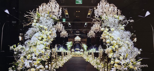 서울 웨딩스퀘어강변 웨딩홍(시인·사진 수집가 장재필).