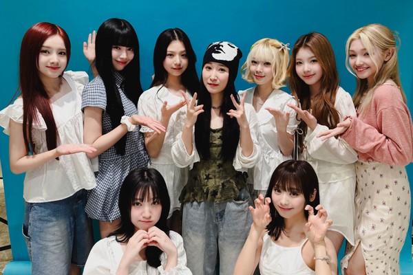 유니스xnoa_쉐이킹 마이 헤드_커버_이미지