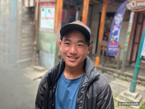 - 위 사진: 타망의 최근 모습(제공=월드쉐어)