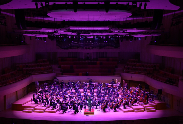 동아제약 후원 메리오케스트라, ‘우주’ 주제로 한 감동의 무대 선보여