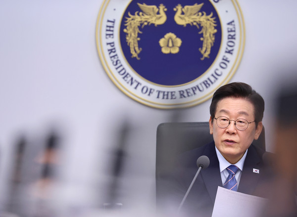 이재명 대통령이 18일 서울 용산 대통령실 청사에서 열린 수석보좌관회의에서 발언하고 있다. (대통령실통신사진기자단) 2025.09.18.