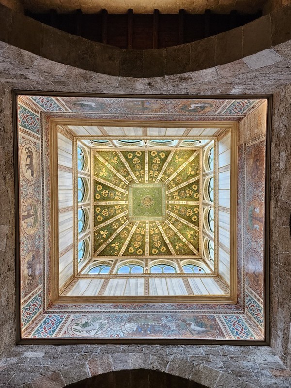 노르만 궁전의 다양한 장소.