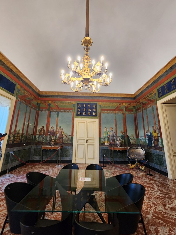 노르만 궁전의 다양한 장소.