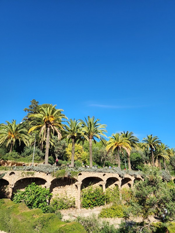 구엘공원 전경.