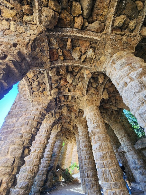 구엘공원 전경.