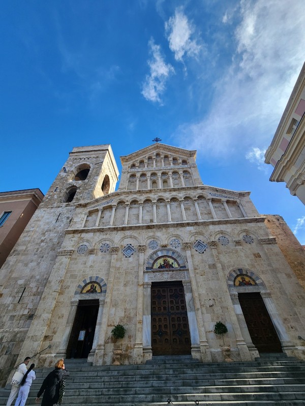 칼리아리 대성당.