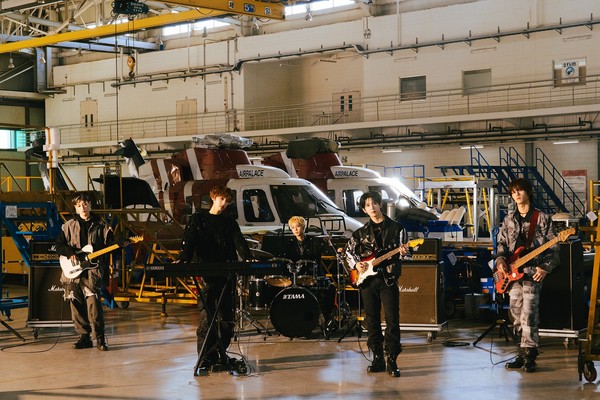 더씬드롬_단체_티저_이미지